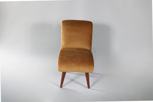 4400 Dining Chair (Armless - Brown)
