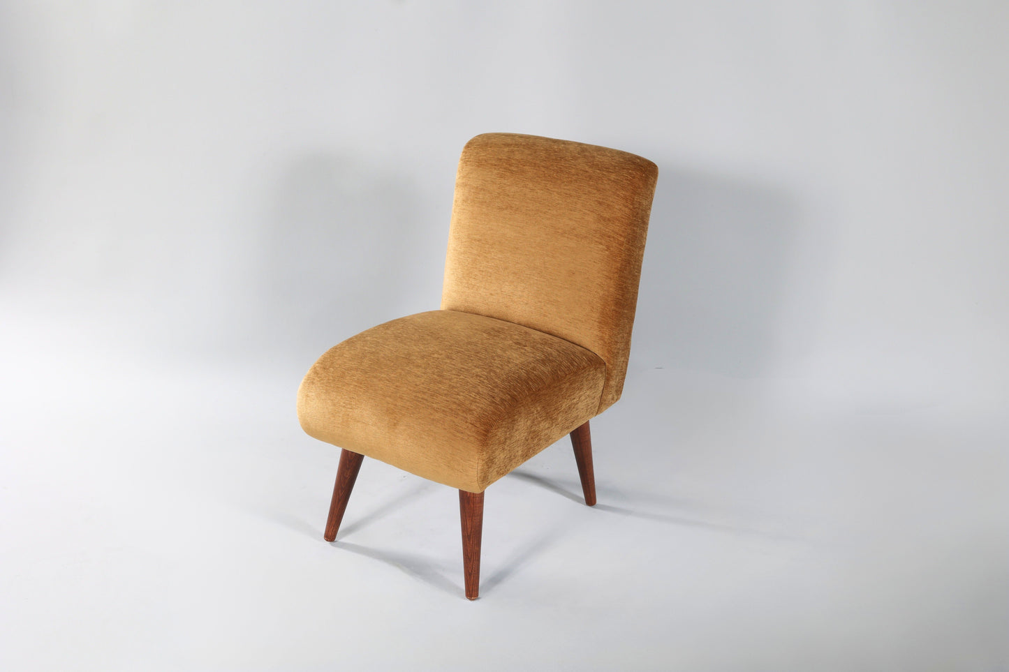 4400 Dining Chair (Armless - Brown)