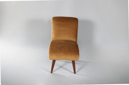 4400 Dining Chair (Armless - Brown)